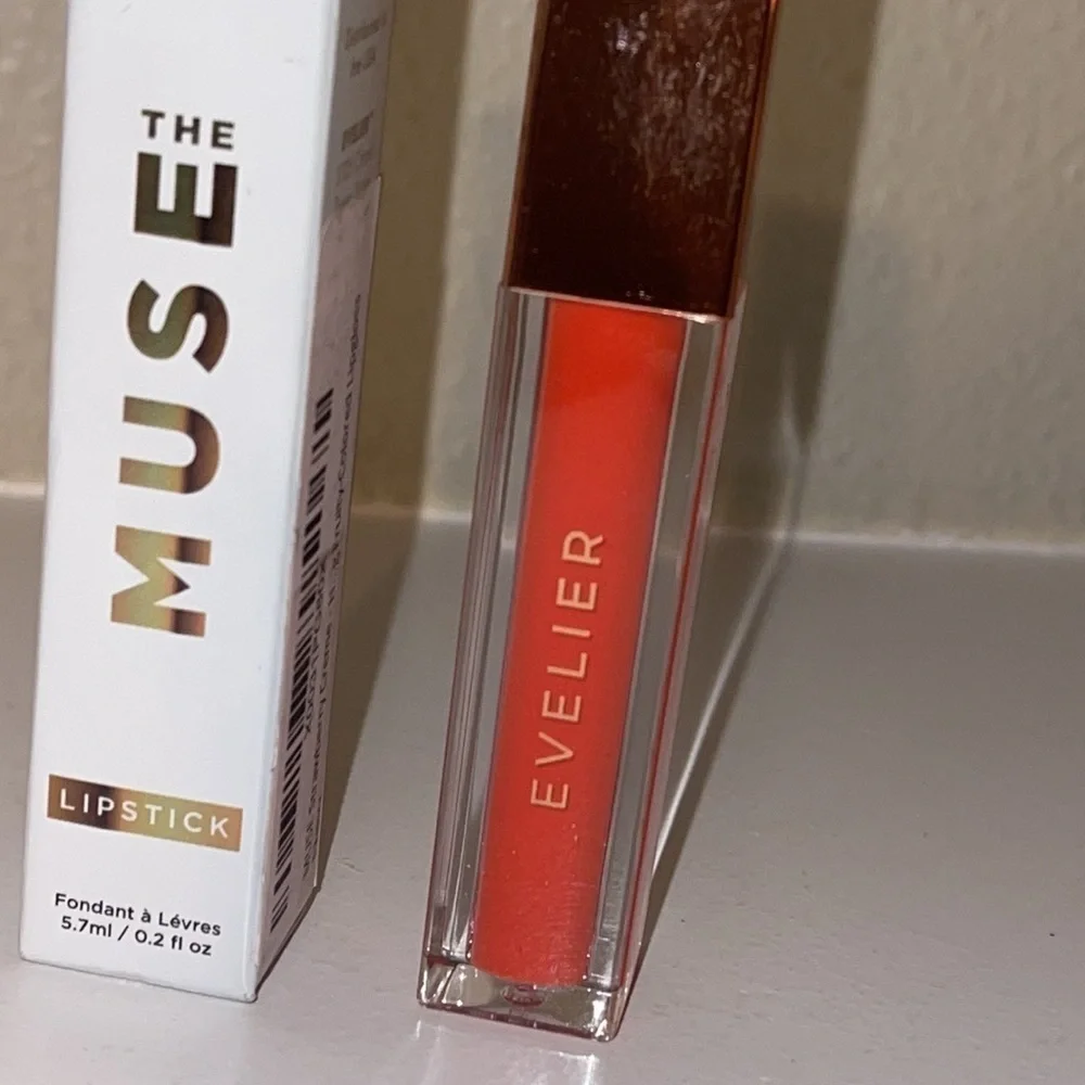 EVELIER -The Muse: strawberry crème  - Lipstick/Lipgloss